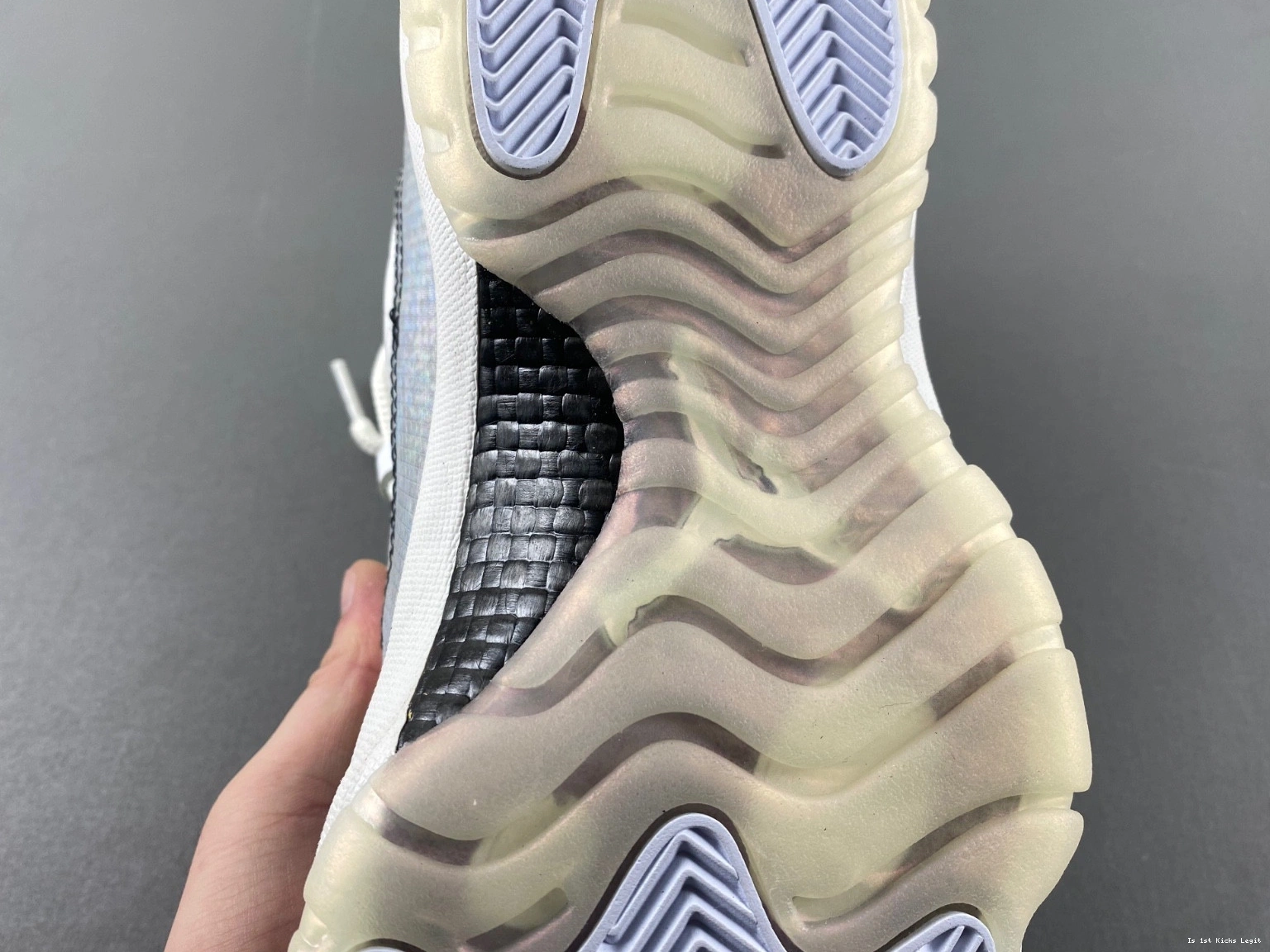 Year Low Snake Jordan CNY of the 11 HQ7000-001 Air 1110